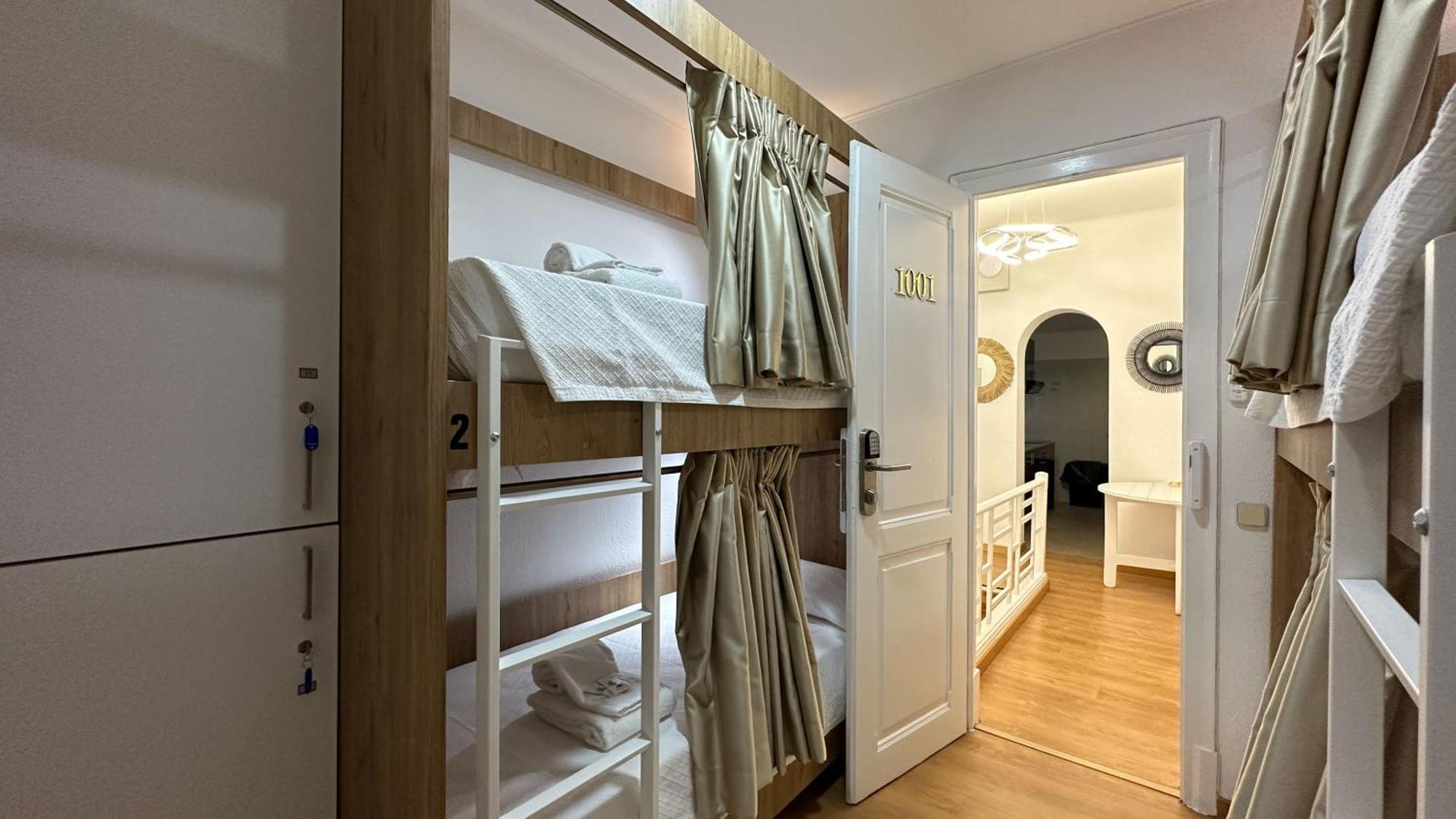 Da Hostal *